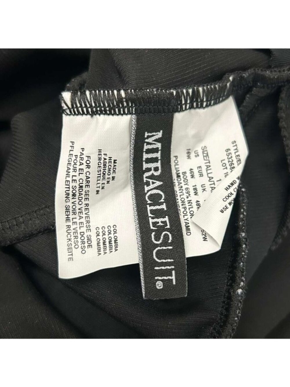 Miraclesuit Women's Size 16W Colorblock Oceanus V-Neck One Piece Swimsuit NWT - Picture 9 of 16